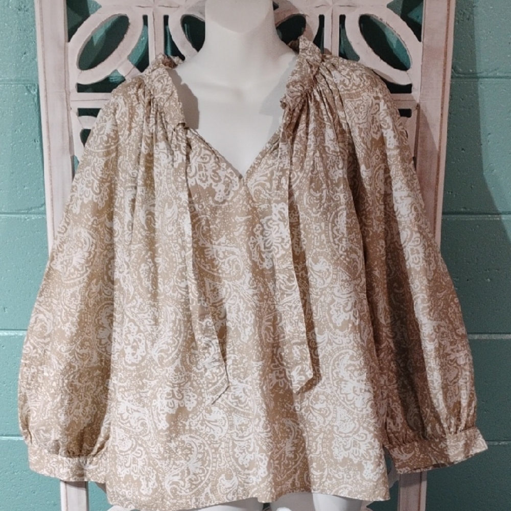 a.n.a Elegant Cream and Tan Paisley Blouse